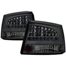 Laden Sie das Bild in den Galerie-Viewer, Spyder Dodge Charger 06-08 LED Tail Lights Smoke ALT-YD-DCH05-LED-SM
