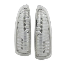 Charger l&#39;image dans la galerie, xTune Ford Superduty F250-F650 03-07 Amber LED Mirror Signal Lens - Clear ACC-LED-FDSD99-MR-C