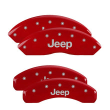 Carica l&#39;immagine nel visualizzatore di Gallery, MGP 4 Caliper Covers Engraved Front &amp; Rear Jeep Red Finish Silver Char 2018 Jeep Wrangler