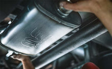 Cargar imagen en el visor de la galería, MagnaFlow Muffler Mag SS 14X4X9 2.5 C/C