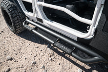 Laden Sie das Bild in den Galerie-Viewer, RBP RX-3 Step Bars 07-17 Jeep Wrangler Unlimited (4 Door) - Black