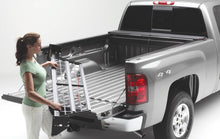 Carica l'immagine nel visualizzatore di Gallery, Roll-N-Lock 2019 Ram 1500 (Excluding RamBox Models) 5ft 6in Bed Cargo Manager