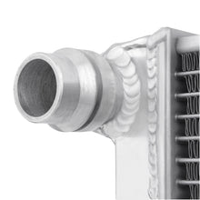 Laden Sie das Bild in den Galerie-Viewer, Mishimoto 06-09 Volkswagen Golf MK5 GTI (FSI Only) Manual Aluminum Radiator