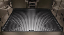 Charger l'image dans la galerie, Husky Liners 06-12 Ford Fusion/Lincoln MKZ WeatherBeater Black Rear Cargo Liner (w/o Factory Sub)