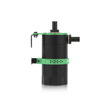 गैलरी व्यूवर में इमेज लोड करें, Mishimoto Universal Baffled Oil Catch Can - Green