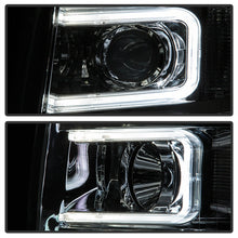 Carica l&#39;immagine nel visualizzatore di Gallery, Xtune Chevy Silverado 1500/2500/3500 07-13 Halo Projector Headlights Chrome PRO-JH-CS07-LED-C