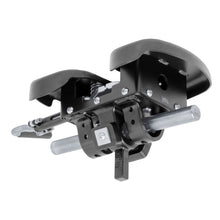 Carica l&#39;immagine nel visualizzatore di Gallery, Curt Q24 5th Wheel Hitch w/Roller and Ram Puck System Adapter