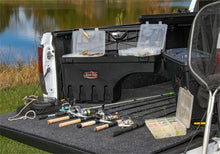 Laden Sie das Bild in den Galerie-Viewer, UnderCover 07-20 Toyota Tundra Drivers Side Swing Case - Black Smooth - 2to4wheels