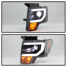 Laden Sie das Bild in den Galerie-Viewer, Spyder Ford F150 09-14 Halogen Light Bar Projector Headlights Black PRO-YD-FF15009PL-BK