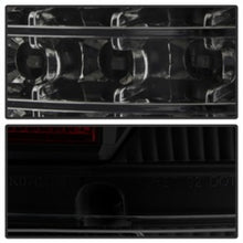 गैलरी व्यूवर में इमेज लोड करें, Xtune Dodge Ram 02-06 1500 / Ram 2500/3500 03-06 LED Tail Light Black Smoked ALT-JH-DR02-LED-G2-BSM