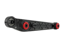 Laden Sie das Bild in den Galerie-Viewer, Skunk2 Honda/Acura EK Alpha Series Rear Lower Control Arm Set - Black