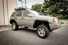 गैलरी व्यूवर में इमेज लोड करें, Rugged Ridge Fender Flare Kit 93-98 Jeep Grand Cherokee ZJ