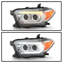Carica l&#39;immagine nel visualizzatore di Gallery, Spyder Signature Toyota Tacoma 16-18 TRD Model Projector Headlights-Chrome (PRO-YD-TT16V1-SEQ-C)