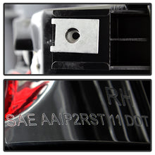 Laden Sie das Bild in den Galerie-Viewer, Spyder Chevy Silverado 1500/2500 03-06 (Does Not Fit Stepside)LED Tail Lights Chrm ALT-YD-CS03-LED-C