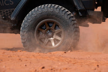गैलरी व्यूवर में इमेज लोड करें, ICON Rebound Pro 17x8.5 6x5.5 25mm Offset 5.75in BS 95.1mm Bore Bronze Wheel