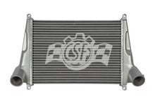 Carica l&#39;immagine nel visualizzatore di Gallery, CSF 99-03 Isuzu NPR 4.8L OEM Intercooler