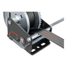 Carica l&#39;immagine nel visualizzatore di Gallery, Curt Hand Winch (1900lbs 8in Handle)