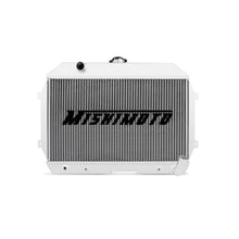 Carica l&#39;immagine nel visualizzatore di Gallery, Mishimoto 70-73 Datsun 240Z Manual/Automatic Radiator