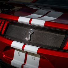 Carica l'immagine nel visualizzatore di Gallery, Ford Racing 20-21 Mustang GT500 Deck Lid Trim Panel