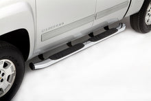 Laden Sie das Bild in den Galerie-Viewer, Lund 07-17 Chevy Silverado 1500 Crew Cab (Excl. 11-17 Diesel) 5in. Oval Bent Nerf Bars - Chrome