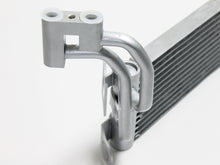 गैलरी व्यूवर में इमेज लोड करें, CSF 07-13 BMW M3 (E9X) DCT Oil Cooler