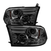 Laden Sie das Bild in den Galerie-Viewer, Spyder Dodge Ram 09-12 Projector Headlights Light Bar DRL Smoke PRO-YD-DR09-LBDRL-SM
