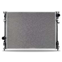 Laden Sie das Bild in den Galerie-Viewer, Mishimoto 05-09 Chrysler 300 Replacement Radiator - Plastic