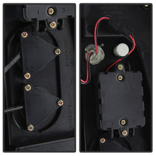 Cargar imagen en el visor de la galería, Spyder Chevy Suburban 07-14 V2 - LED Tail Lights - Black Smoke ALT-YD-CSUB07V2-LED-BSM