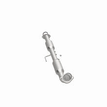 Laden Sie das Bild in den Galerie-Viewer, MagnaFlow Conv DF 05-08 Tacoma 2.7 Rear