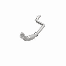 गैलरी व्यूवर में इमेज लोड करें, MagnaFlow 07-10 Dodge Charger 3.5L CARB Compliant Direct Fit Catalytic Converter