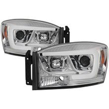Carica l&#39;immagine nel visualizzatore di Gallery, Spyder Dodge Ram 1500 06-08 V2 Projector Headlights - Light Bar DRL - Chrome (PRO-YD-DR06V2-LB-C)