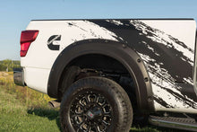 Charger l'image dans la galerie, EGR 16+ Nissan Titan XD Bolt-On Look Fender Flares - Set (795904)