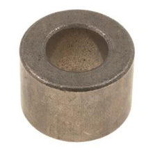 गैलरी व्यूवर में इमेज लोड करें, McLeod Pilot Bushing Oilite Gm Except Pontiac 1.094 OD X .592 Id