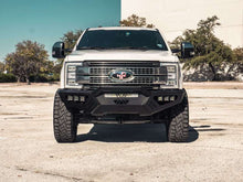 Carica l'immagine nel visualizzatore di Gallery, Road Armor 17-20 Ford F-250 SPARTAN Front Bumper Bolt-On Pre-Runner Guard - Tex Blk