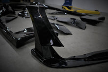 Carica l&#39;immagine nel visualizzatore di Gallery, HKS Premium Full Body Kit 2020 GR Supra