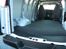 Carica l&#39;immagine nel visualizzatore di Gallery, BedRug 96-16 Chevy Express/GMC Savana VanRug - Maxi Ext