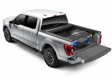 Carica l'immagine nel visualizzatore di Gallery, Roll-N-Lock 21+ Ford F-150 Cargo Manager