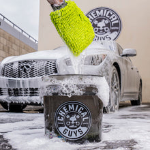 Charger l&#39;image dans la galerie, Chemical Guys Heavy Duty Detailing Bucket Smoked Black (4.5 Gal)