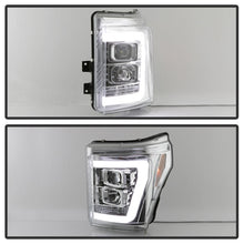 Carica l&#39;immagine nel visualizzatore di Gallery, Spyder 11-16 Ford F-250/F-350 V2 Projector Headlights - Light Bar DRL - Chrome PRO-YD-FS11V2-LB-C