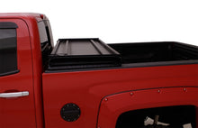 Laden Sie das Bild in den Galerie-Viewer, Lund 02-17 Dodge Ram 1500 Fleetside (6.4ft. Bed) Hard Fold Tonneau Cover - Black
