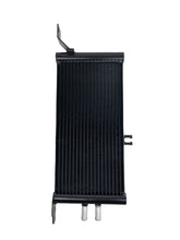 Laden Sie das Bild in den Galerie-Viewer, CSF 08-10 Ford F-250 Super Duty 6.4L Diesel Fuel Cooler