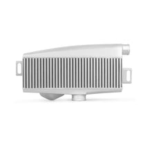 Laden Sie das Bild in den Galerie-Viewer, Mishimoto Subaru 02-07 WRX/04-07 STi Top-Mount Intercooler Kit - Powder Coated Silver &amp; Black Hoses