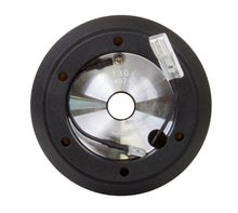 Laden Sie das Bild in den Galerie-Viewer, NRG Short Hub Adapter EK9 Civic / S2000 / Prelude
