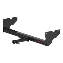 Laden Sie das Bild in den Galerie-Viewer, Curt 18-19 Volkswagen Tiguan Class 2 Trailer Hitch w/1-1/4in Receiver