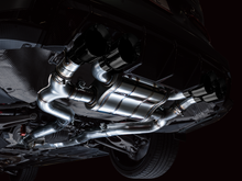 Laden Sie das Bild in den Galerie-Viewer, AWE SwitchPath Catback Exhaust for BMW G8X M3/M4 - Diamond Black Tips