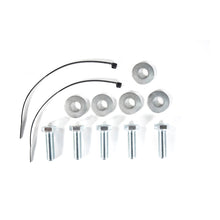 Load image into Gallery viewer, Curt 01-06 Mitsubishi Montero Except Sport Class 3 Trailer Hitch w/2in Receiver