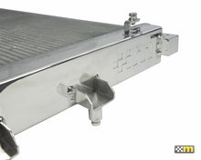 गैलरी व्यूवर में इमेज लोड करें, mountune 16-18 Ford Focus RS Triple Pass Radiator Upgrade