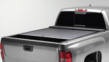Charger l'image dans la galerie, Roll-N-Lock 90-94 Toyota Truck Regular/Extended Cab SB 73-1/4in M-Series Retractable Tonneau Cover