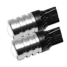 Charger l'image dans la galerie, Oracle 18-21 Jeep Wrangler JL Reverse Light Bulb (Pair) - 6000K