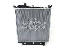 Laden Sie das Bild in den Galerie-Viewer, CSF 07-10 Ford Explorer 4.0L OEM Plastic Radiator